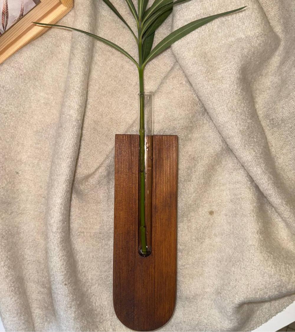 Decorative Wall Vase | No On