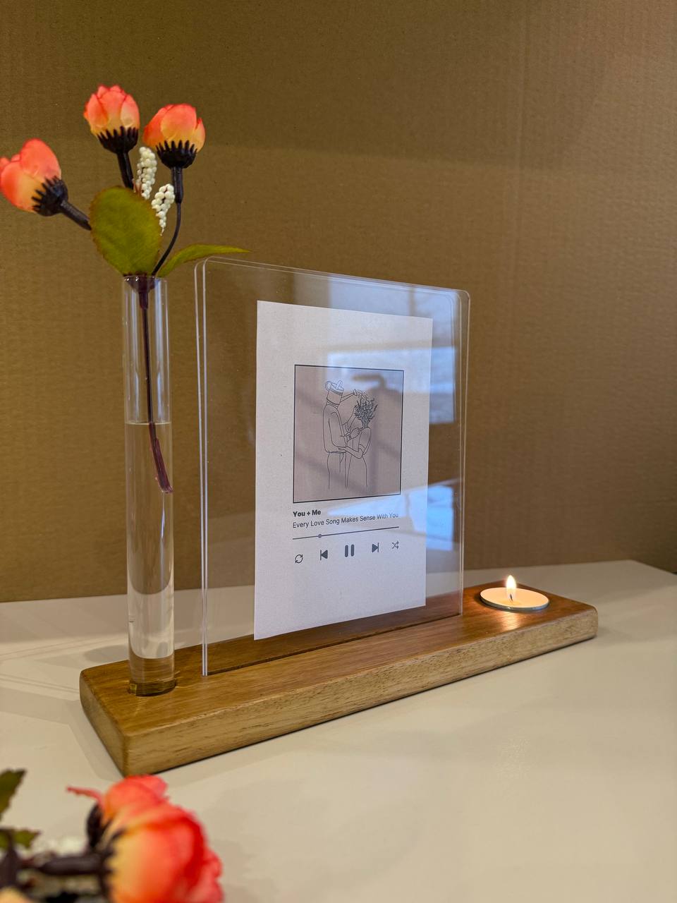 Holz-Plexiglasrahmen