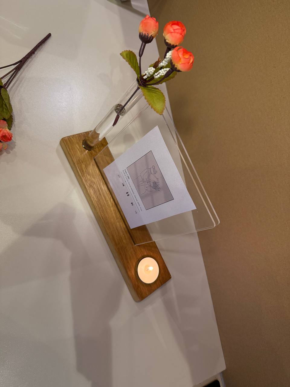 Holz-Plexiglasrahmen