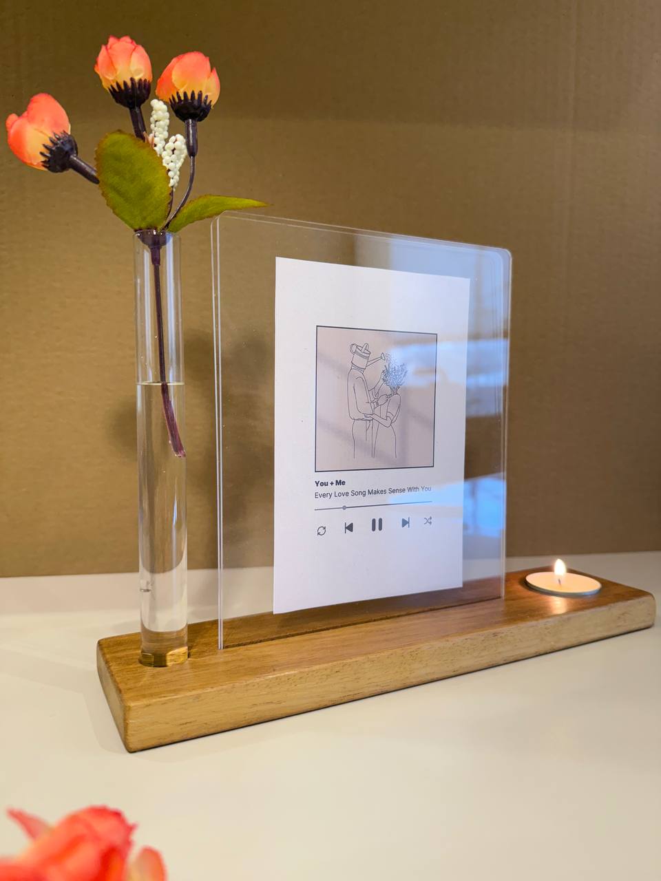 Holz-Plexiglasrahmen